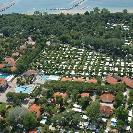 Punta Spin Holiday park 4*