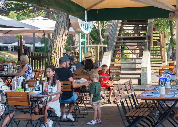 Üdülőpark Punta Spin Grado